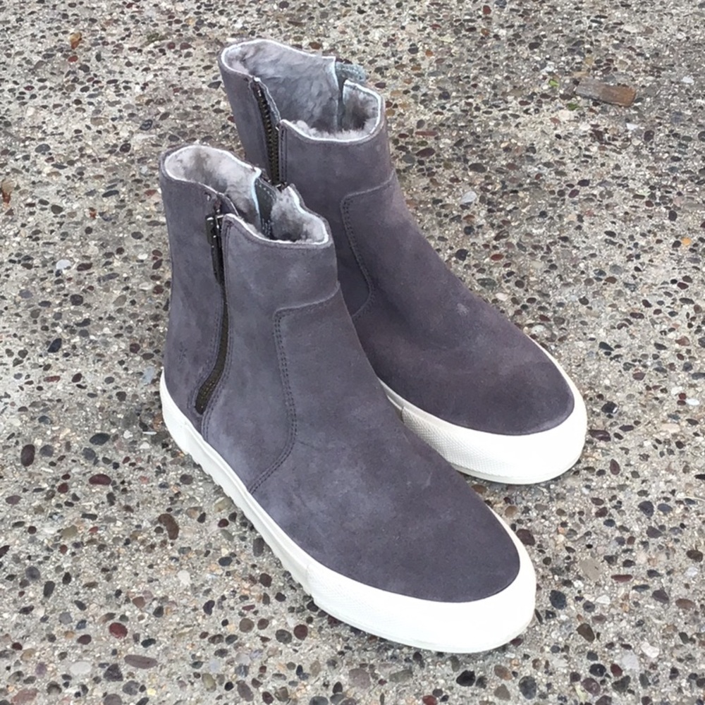 Frye Women’s Gray Suede Fur Lined High Top Sneaker Boot Size 8.5 EUC